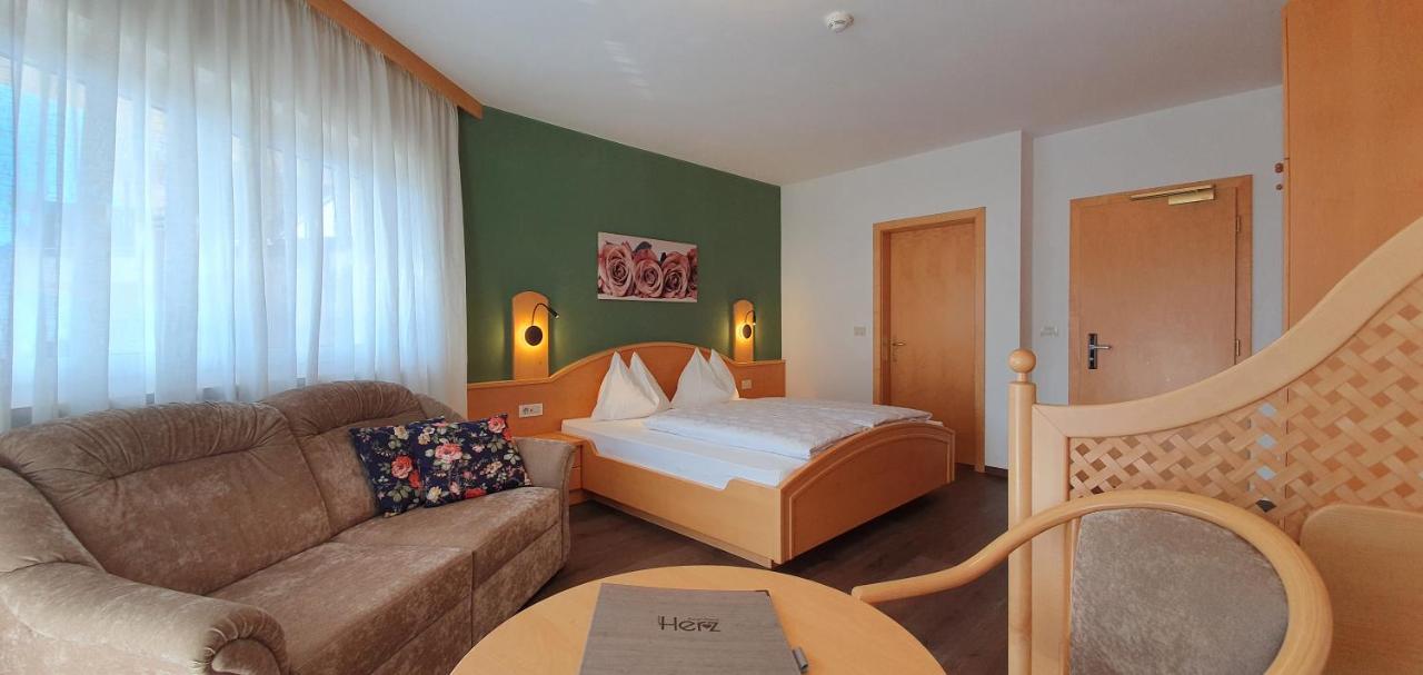 Hotel Garni Herz Tirolo Esterno foto